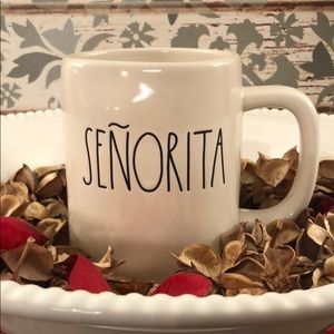 I love it when you call me “Señorita”